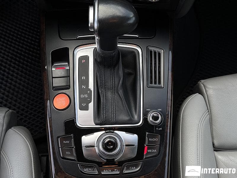 2013 Audi A4 — Miniatură 9