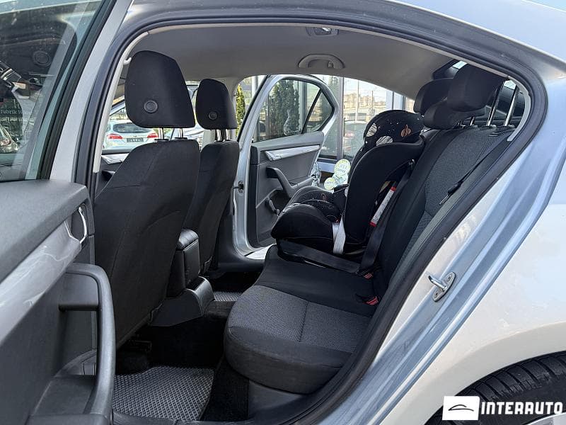 2014 Skoda Octavia — Miniatură 11
