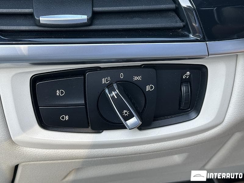 BMW X5 4.0e 2016 — Миниатюра 16