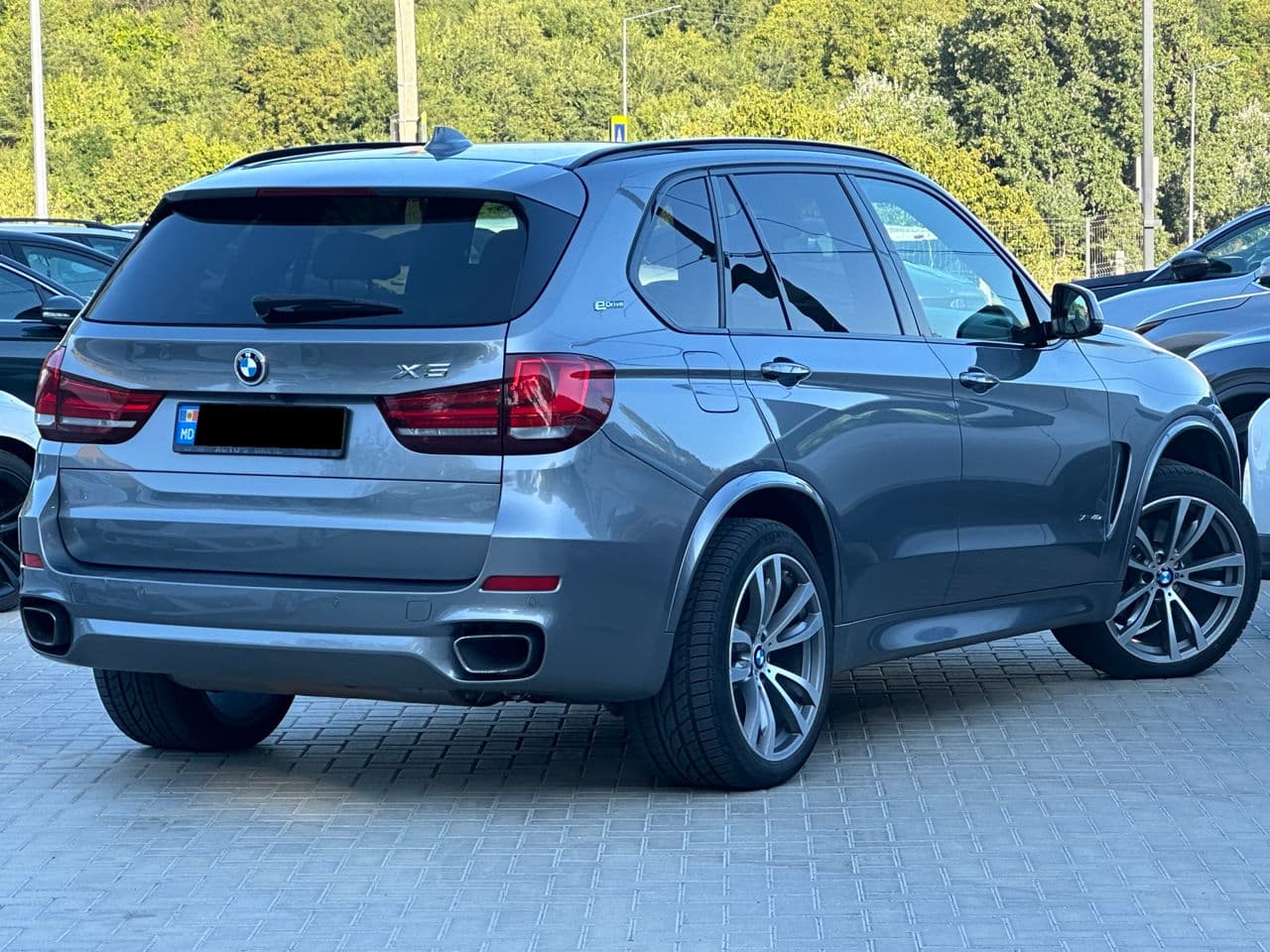 BMW X5 4.0e 2016 — Миниатюра 3