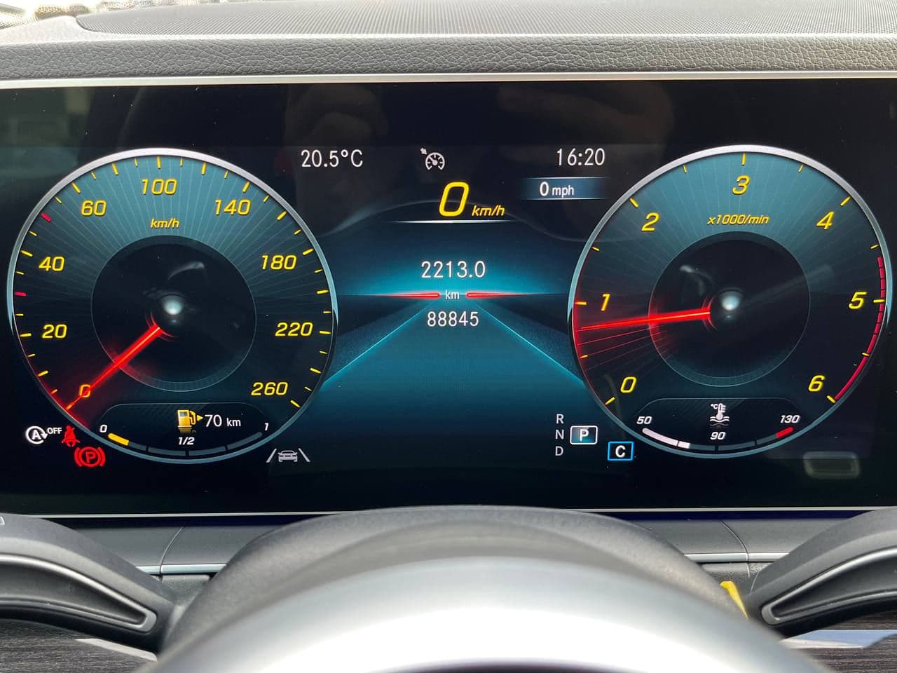 2020 Mercedes GLE 300d — Miniatură 9