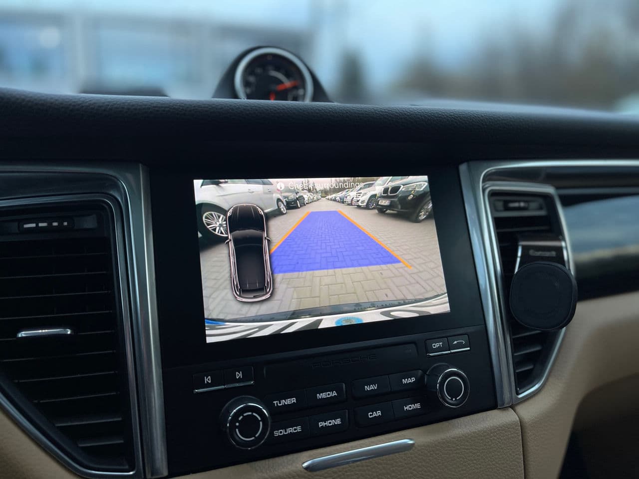 2016 Porsche Macan S — Miniatură 15