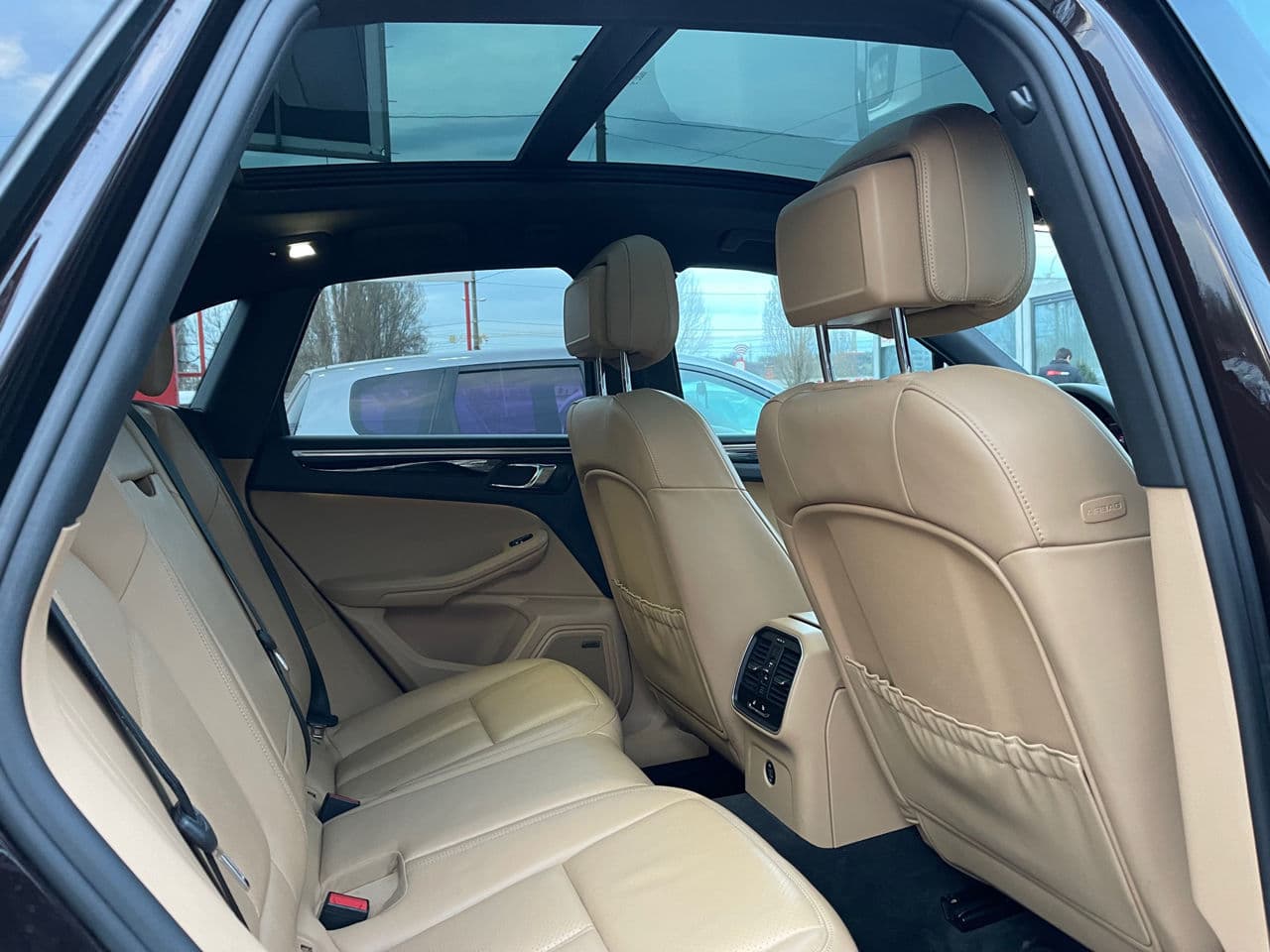2016 Porsche Macan S — Miniatură 9