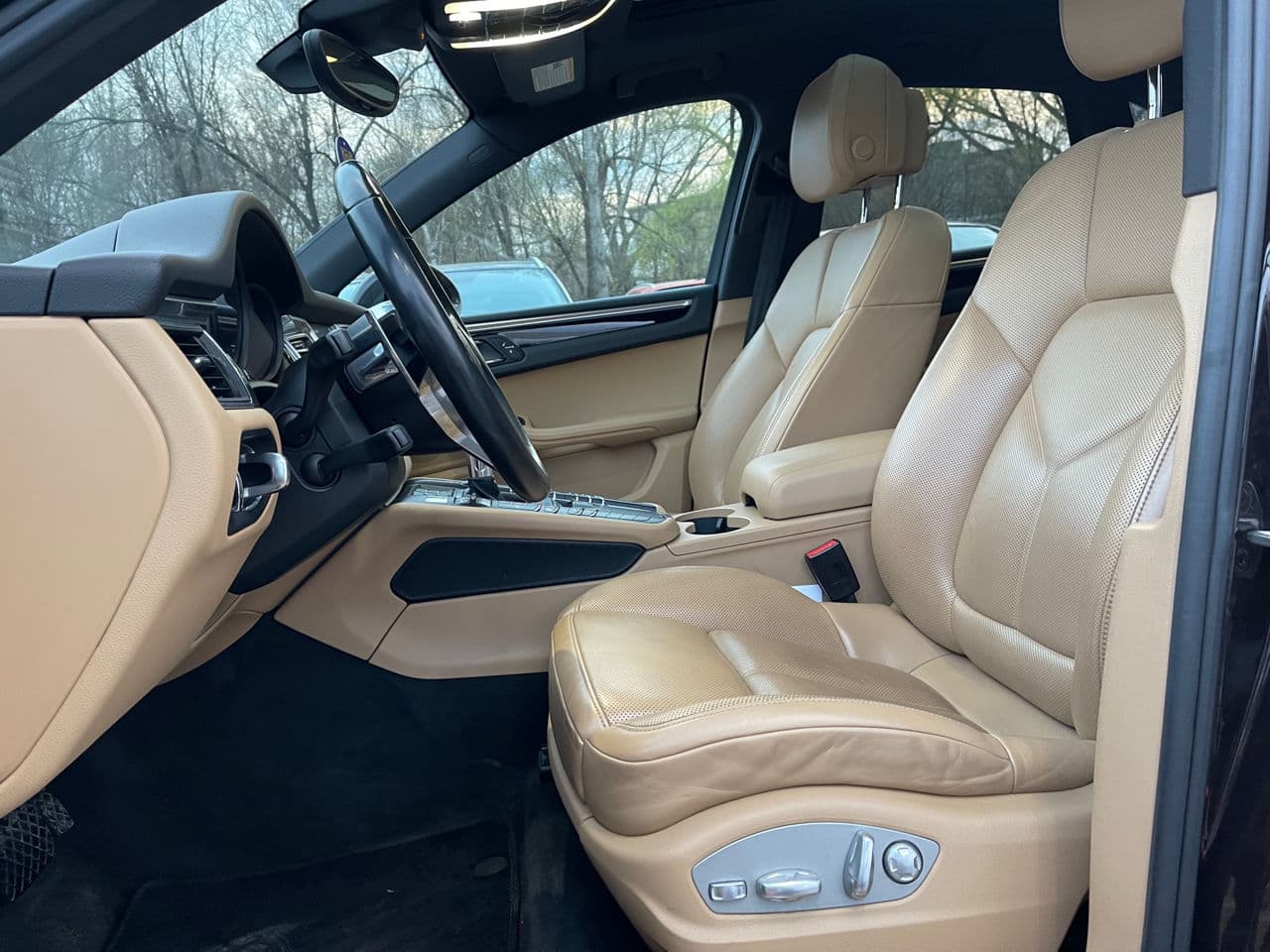 2016 Porsche Macan S — Miniatură 5