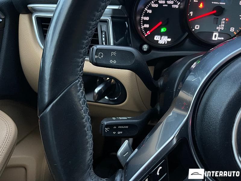 2016 Porsche Macan S — Miniatură 12