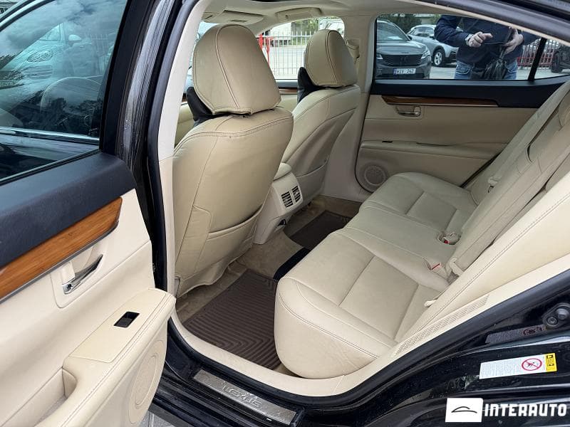 Lexus ES 300h 2012 — Миниатюра 19