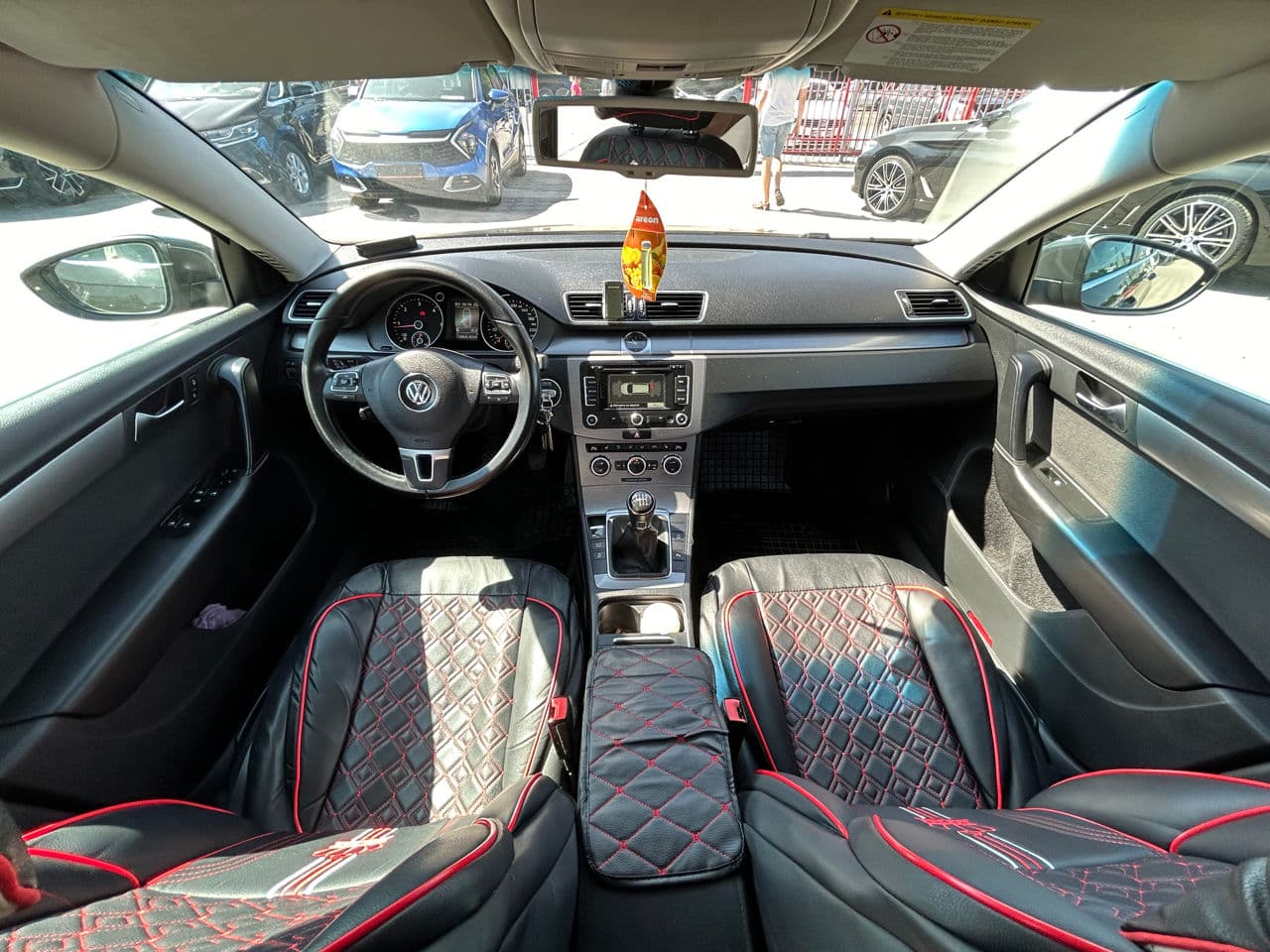 2012 Volkswagen Passat — Miniatură 8