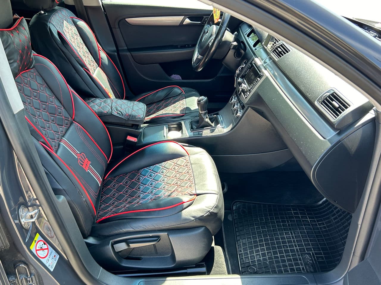 2012 Volkswagen Passat — Miniatură 15