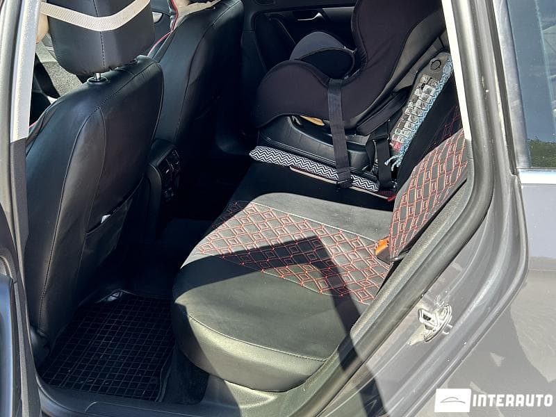 2012 Volkswagen Passat — Miniatură 16
