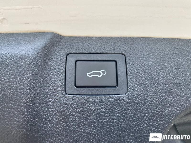2013 Hyundai Grand Santa Fe — Miniatură 23