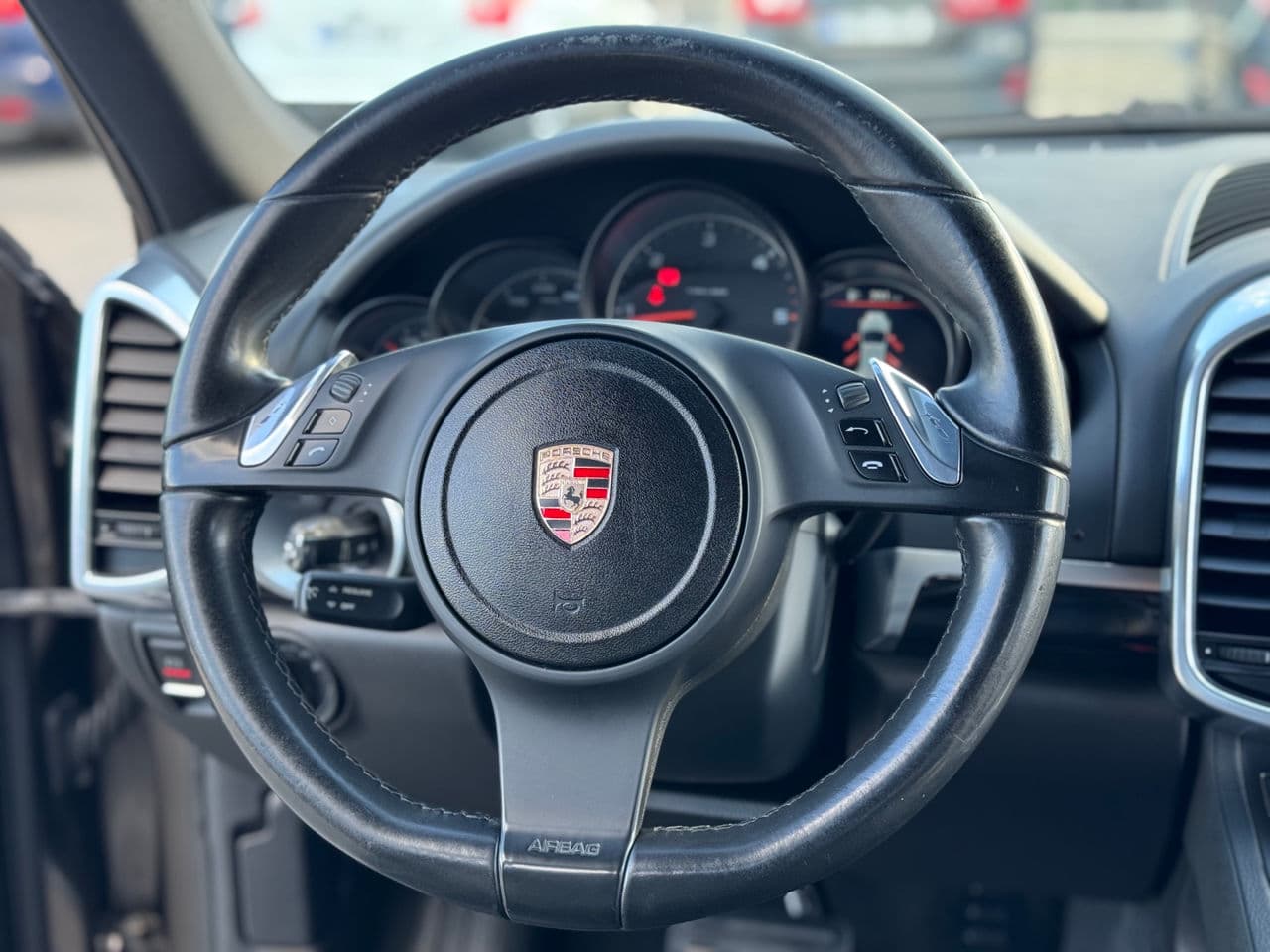 2012 Porsche Cayenne — Miniatură 7