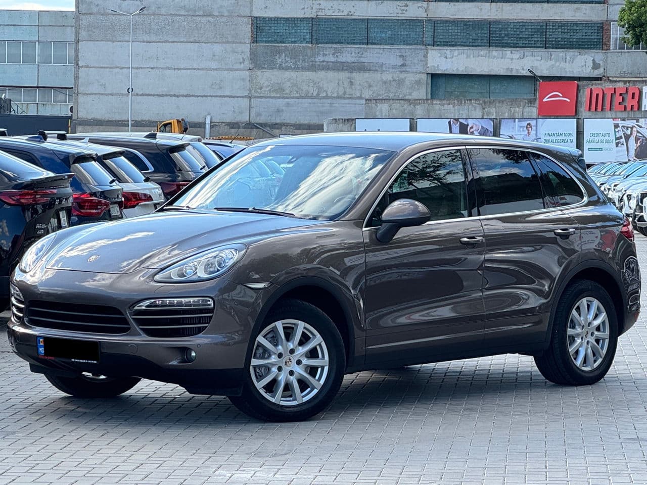 2012 Porsche Cayenne — Miniatură 2