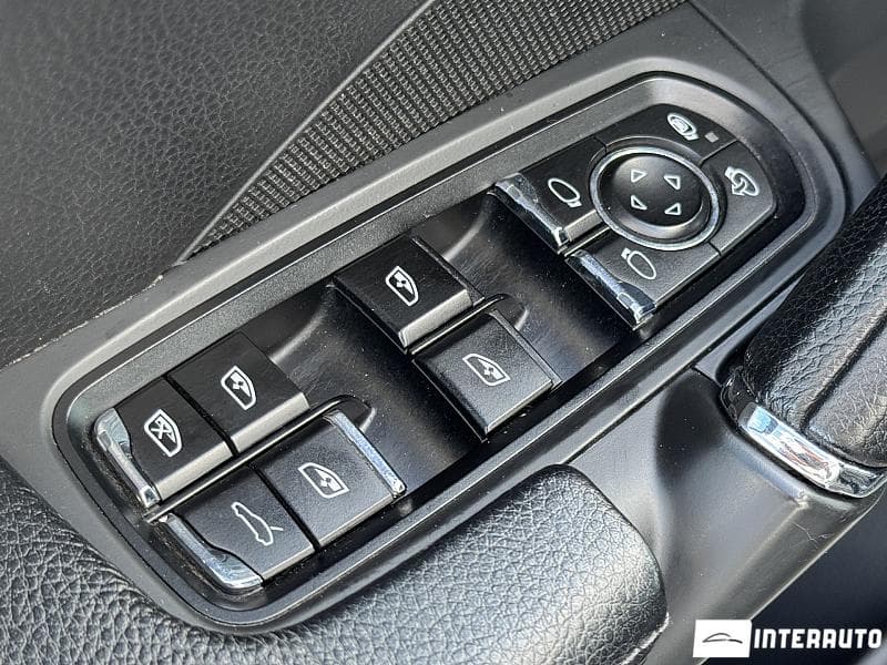 2012 Porsche Cayenne — Miniatură 17