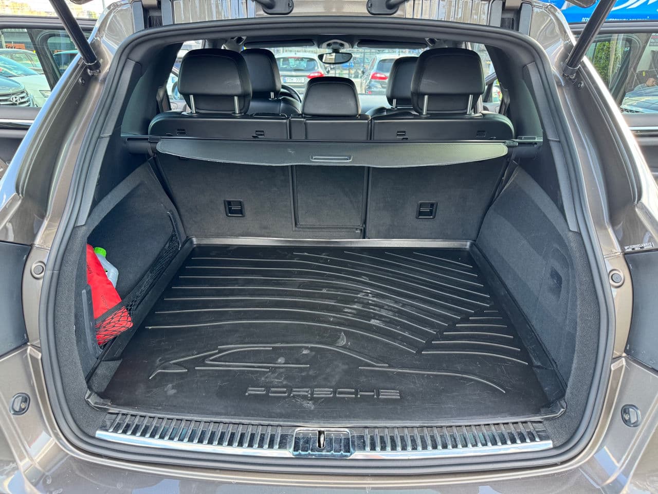 2012 Porsche Cayenne — Miniatură 21