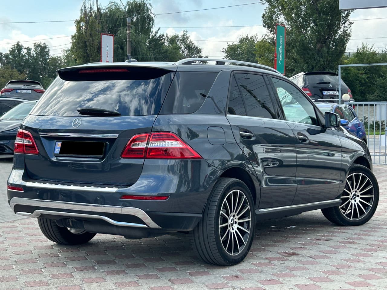 2014 Mercedes ML 250 — Miniatură 3