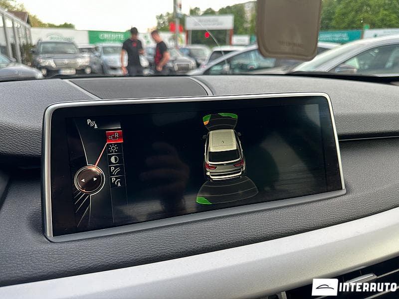 2015 BMW X5 2.5D — Miniatură 13
