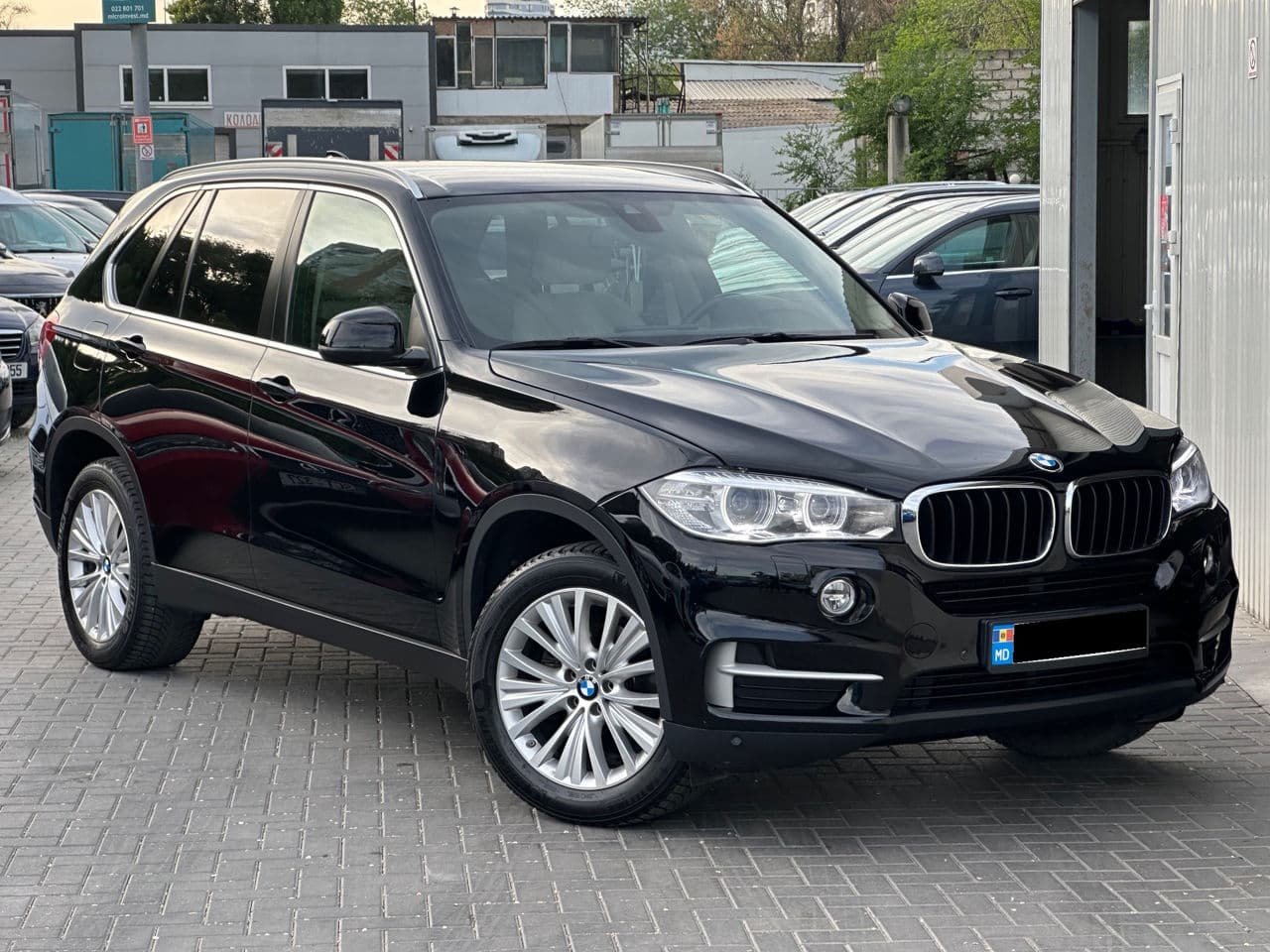 2015 BMW X5 2.5D — Miniatură 3