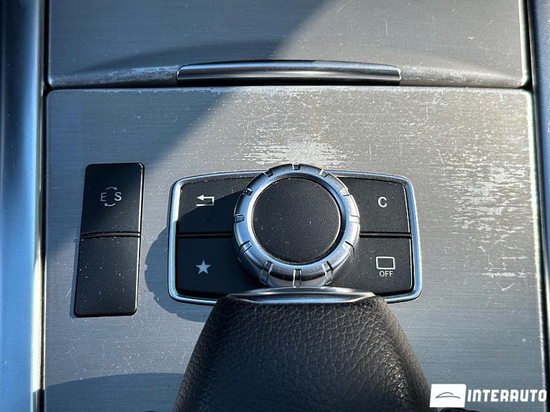 2015 Mercedes E 200 — Miniatură 15