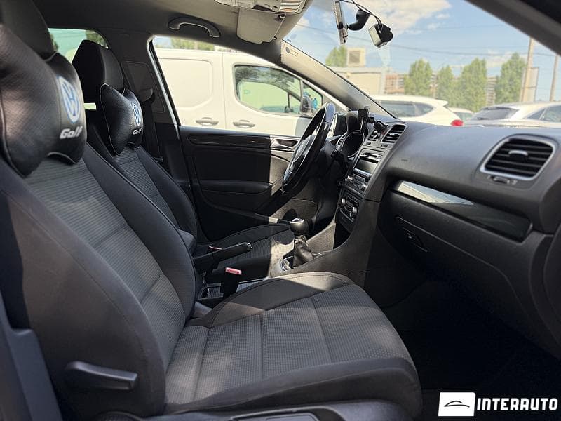 2010 Volkswagen Golf — Miniatură 17