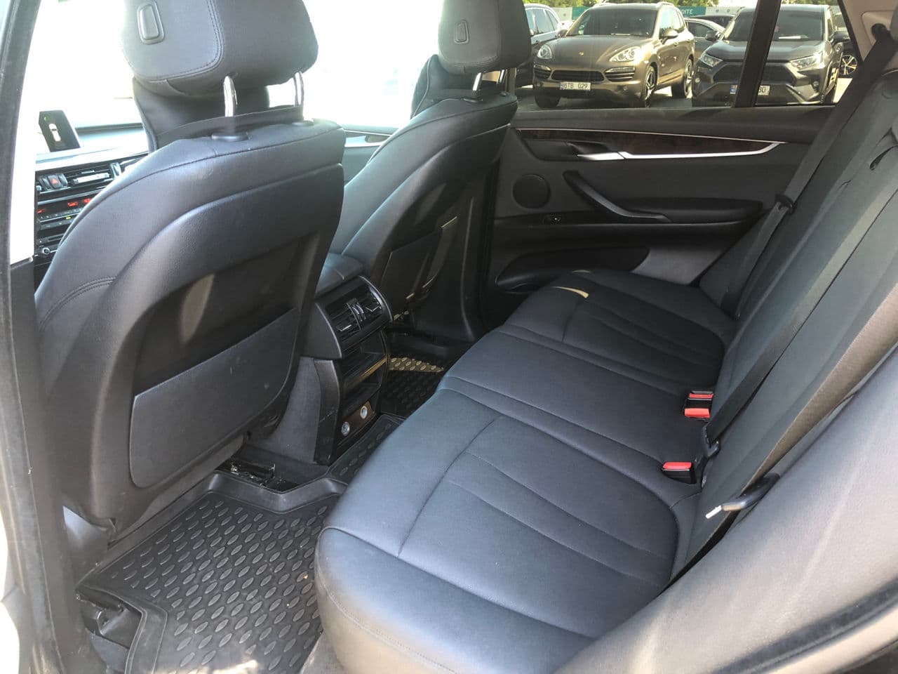 2015 BMW X5 4.0e — Miniatură 14
