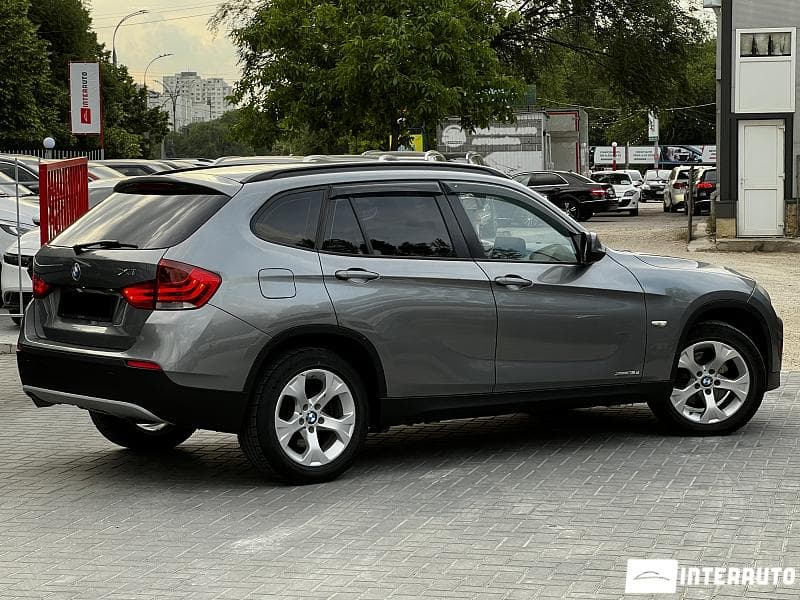 BMW X1 1.8D 2010 — Миниатюра 3