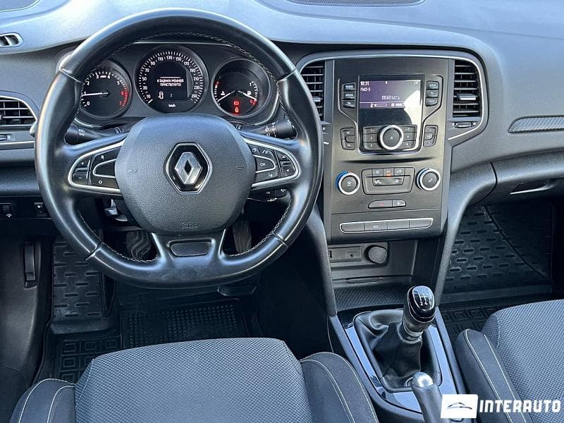 2017 Renault Megane — Miniatură 7