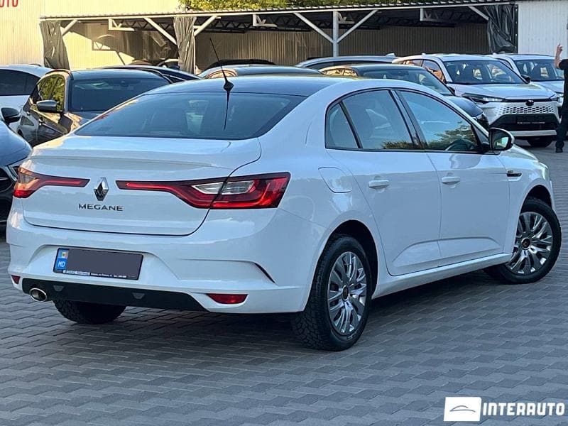 2017 Renault Megane — Miniatură 2
