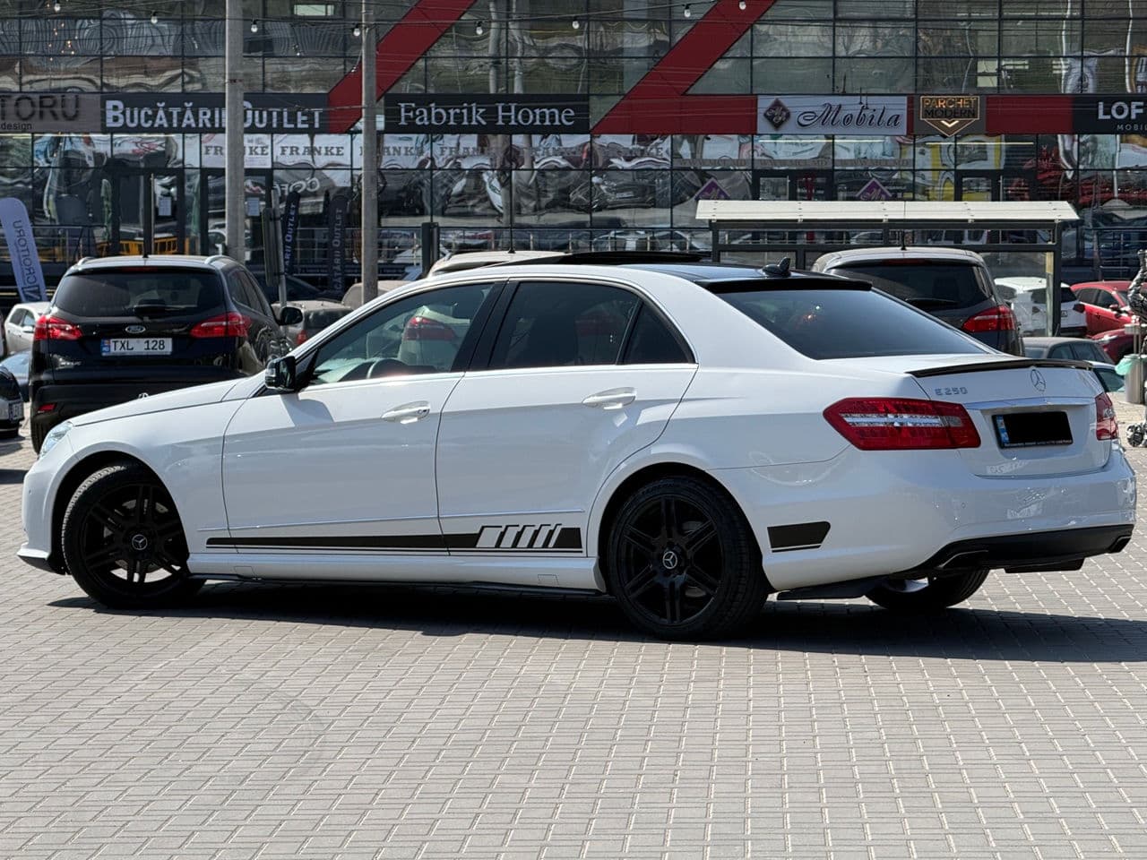 2012 Mercedes E 250 — Miniatură 4