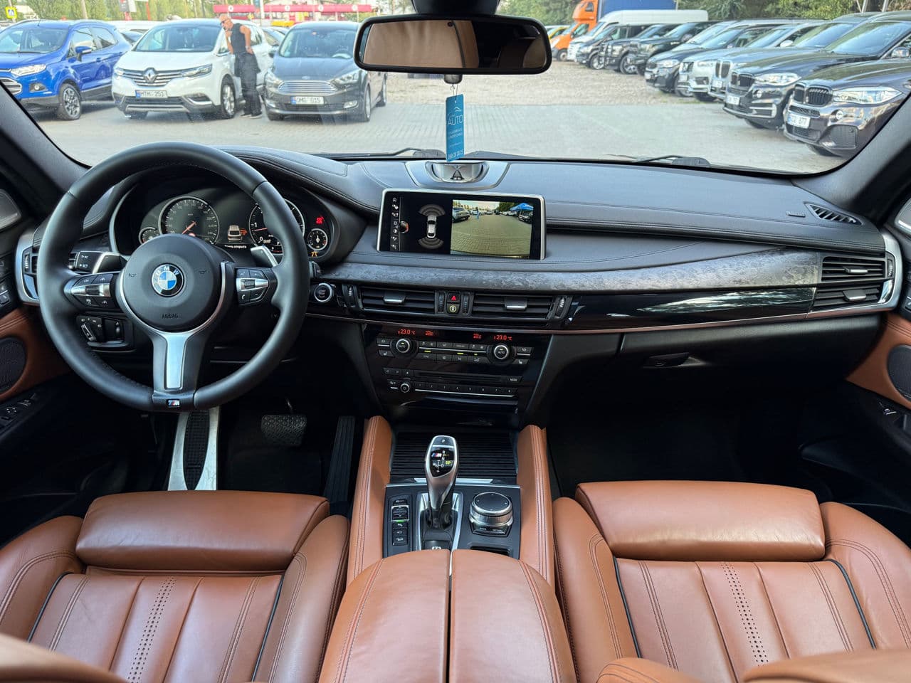 2017 BMW X6 M5.0D — Miniatură 12