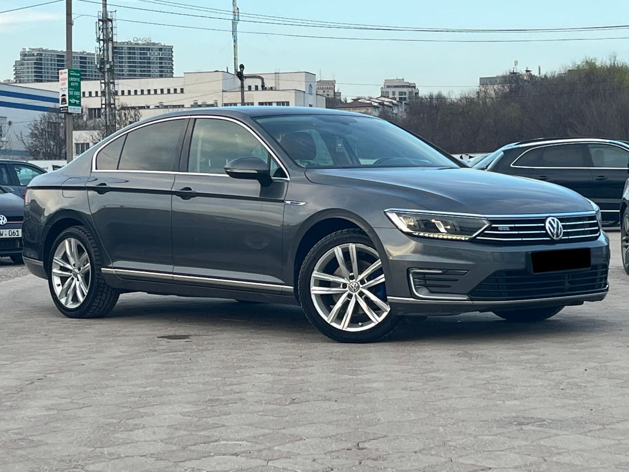 2016 Volkswagen Passat GTE — Miniatură 4