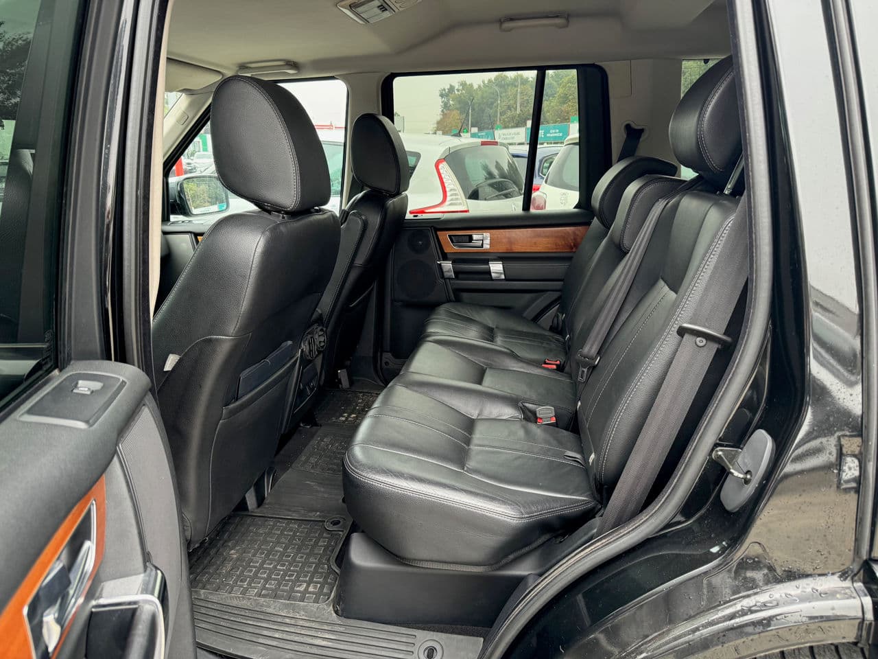 Land Rover Discovery 2012 — Миниатюра 23