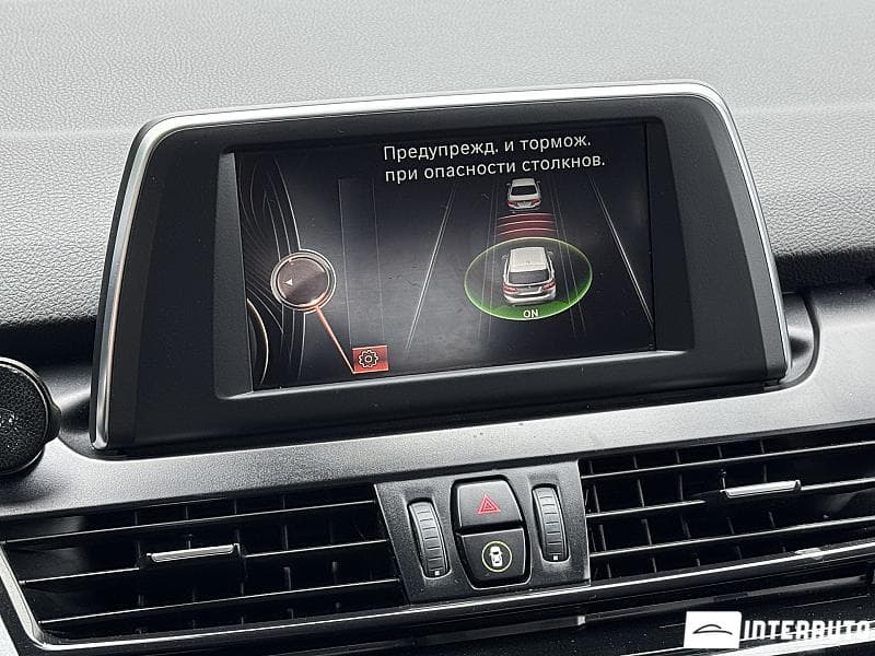 2016 BMW 216d — Miniatură 12