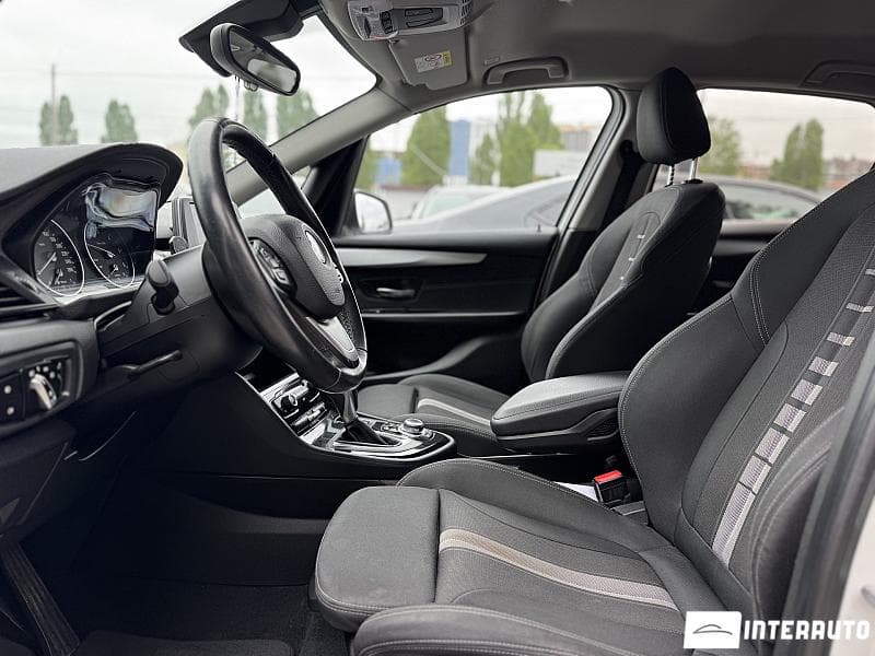 2016 BMW 216d — Miniatură 6