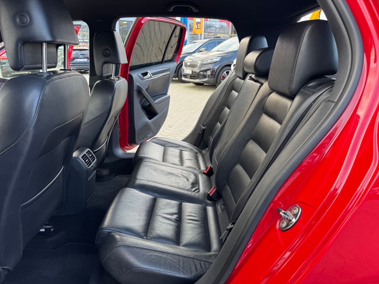 2010 Volkswagen Golf GTI — Miniatură 13
