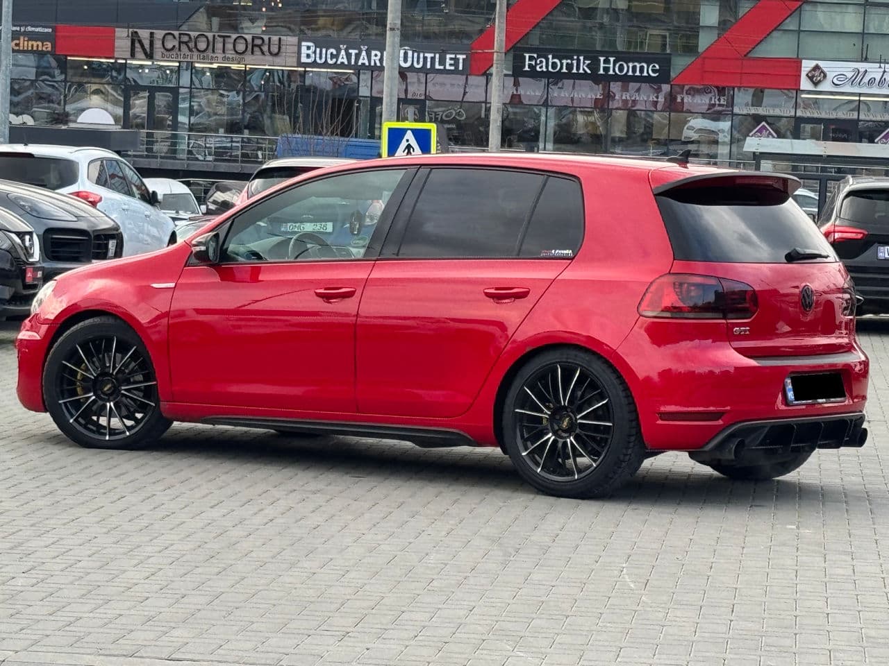 2010 Volkswagen Golf GTI — Miniatură 4