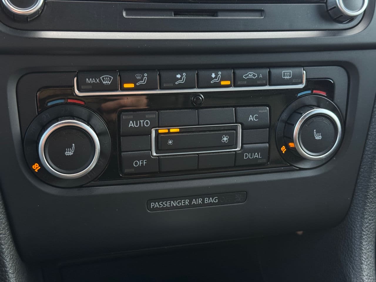 2010 Volkswagen Golf GTI — Miniatură 11