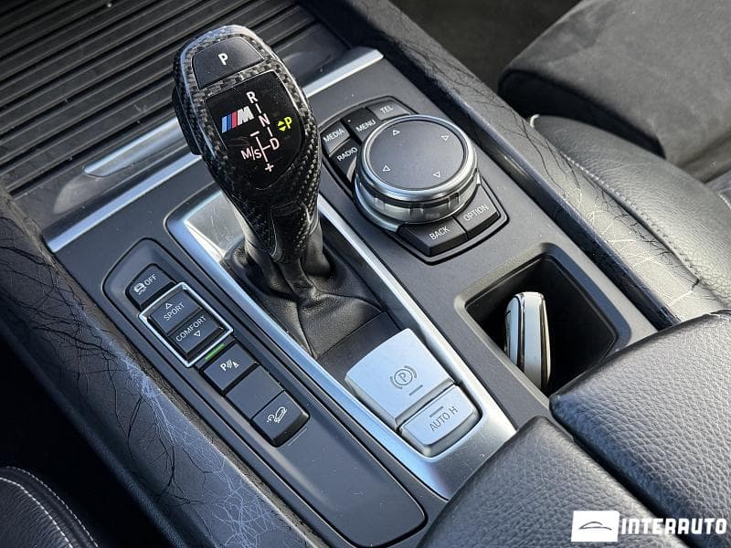 BMW X5 2.5D 2015 — Миниатюра 13