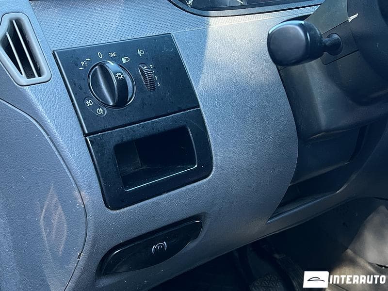 2008 Mercedes Vito — Miniatură 7