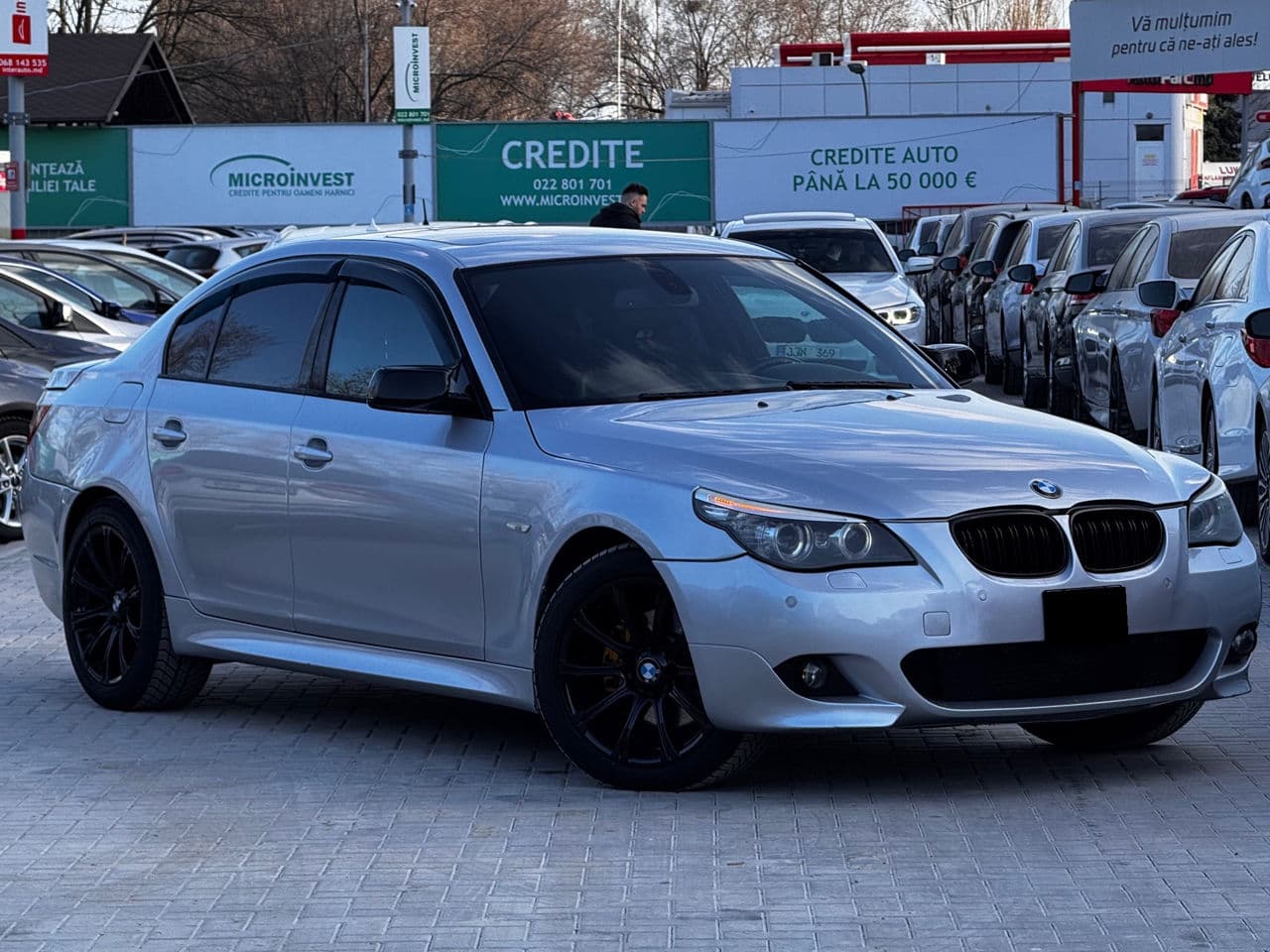 2009 BMW 520 — Miniatură 3