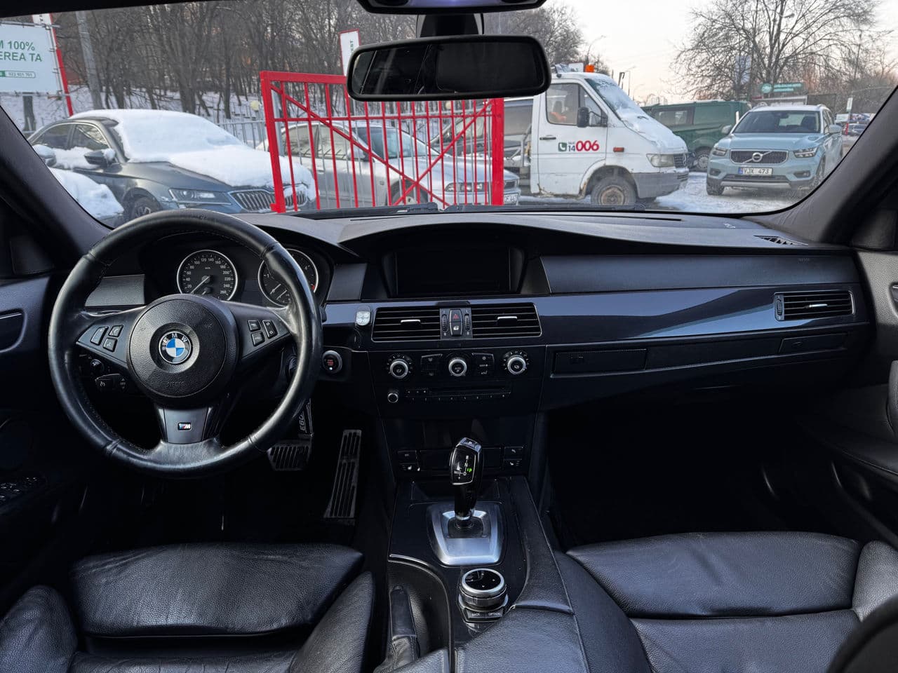 2009 BMW 520 — Miniatură 9