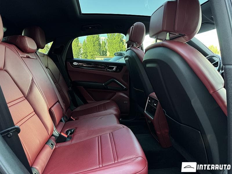 2020 Porsche Cayenne Coupe — Miniatură 21