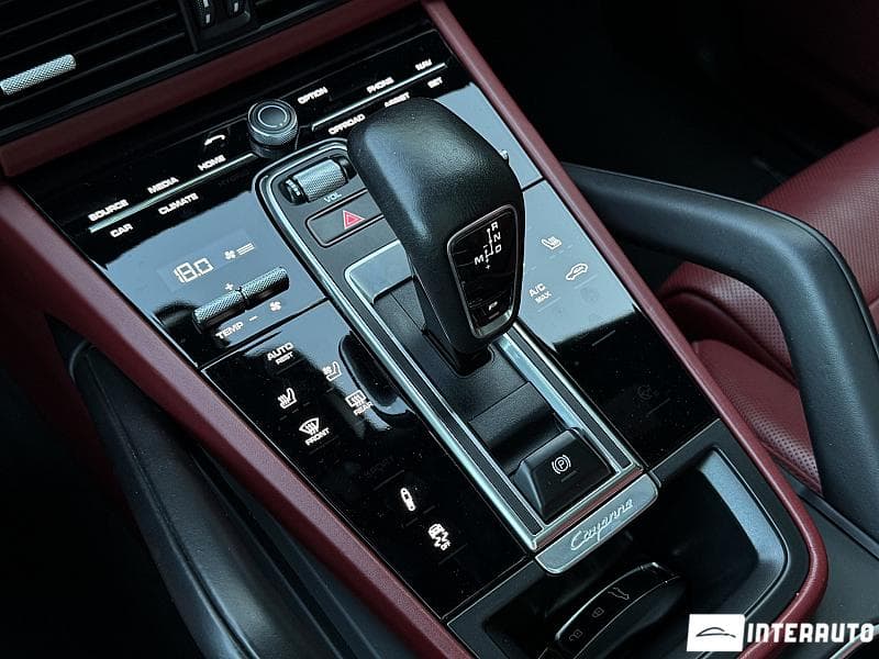 2020 Porsche Cayenne Coupe — Miniatură 18