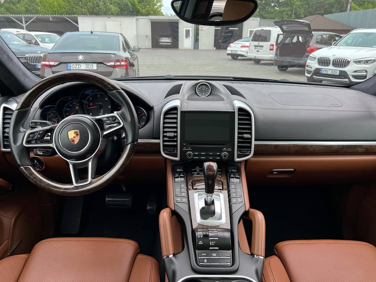 Porsche Cayenne 2017 — Миниатюра 8