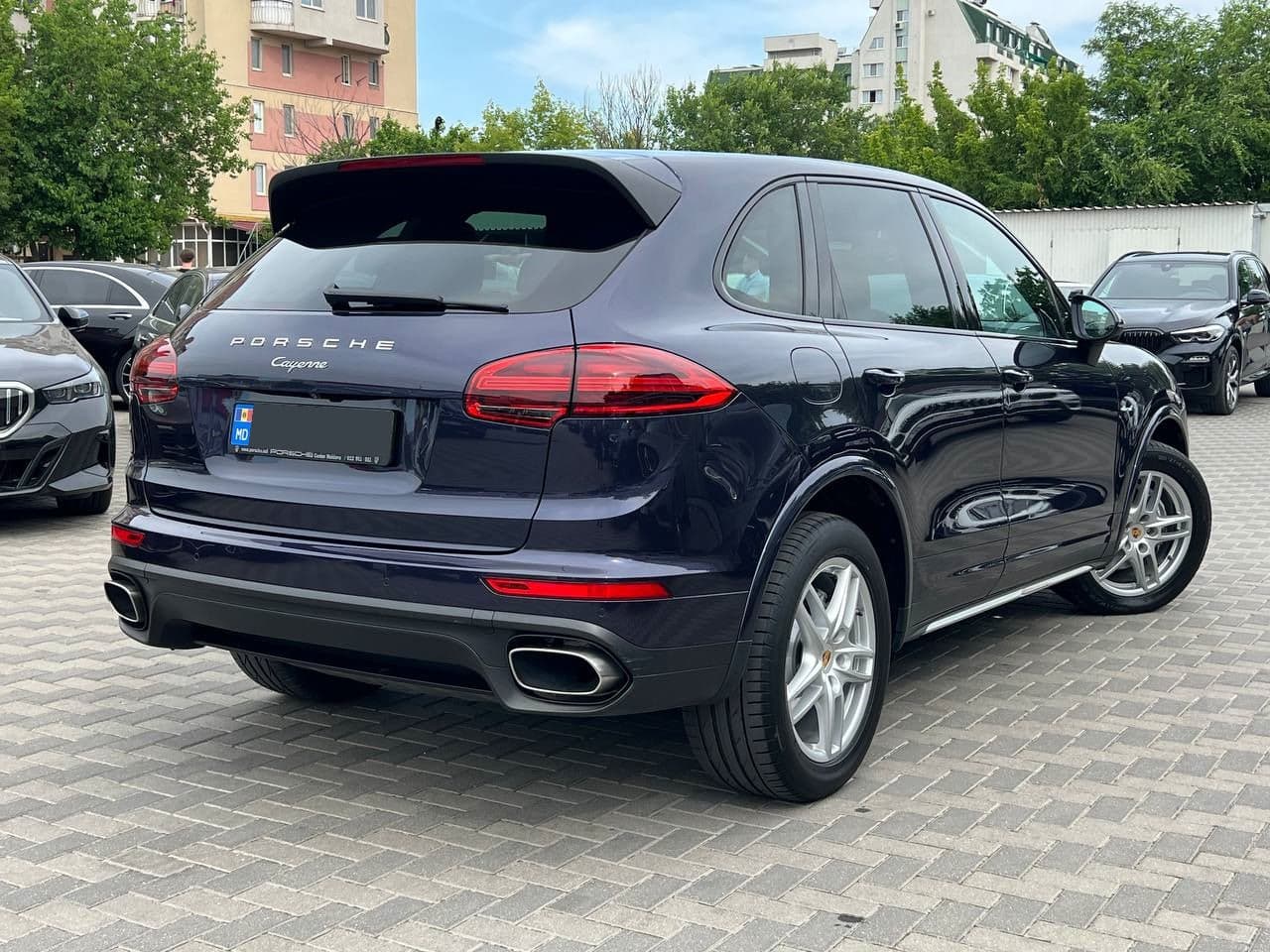 Porsche Cayenne 2017 — Миниатюра 2