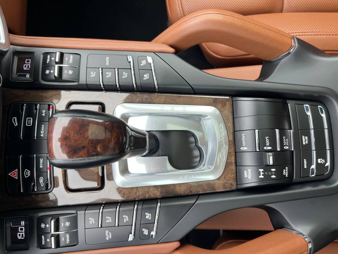 Porsche Cayenne 2017 — Миниатюра 13