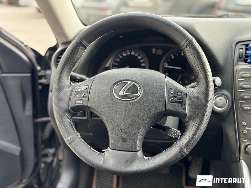 Lexus IS 220d 2006 — Миниатюра 7