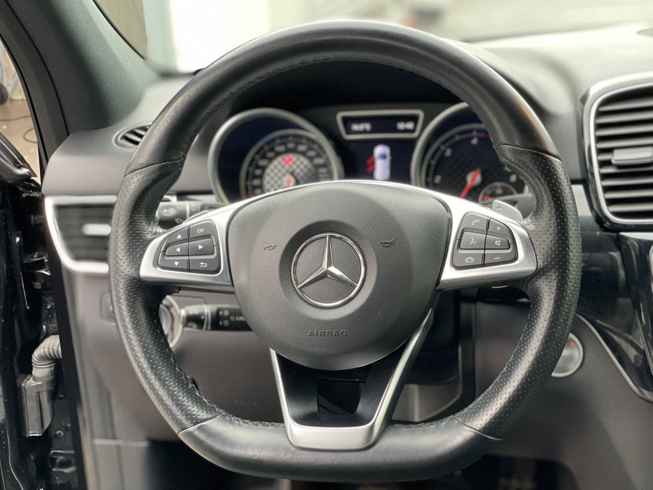 2016 Mercedes GLE 250 — Miniatură 8