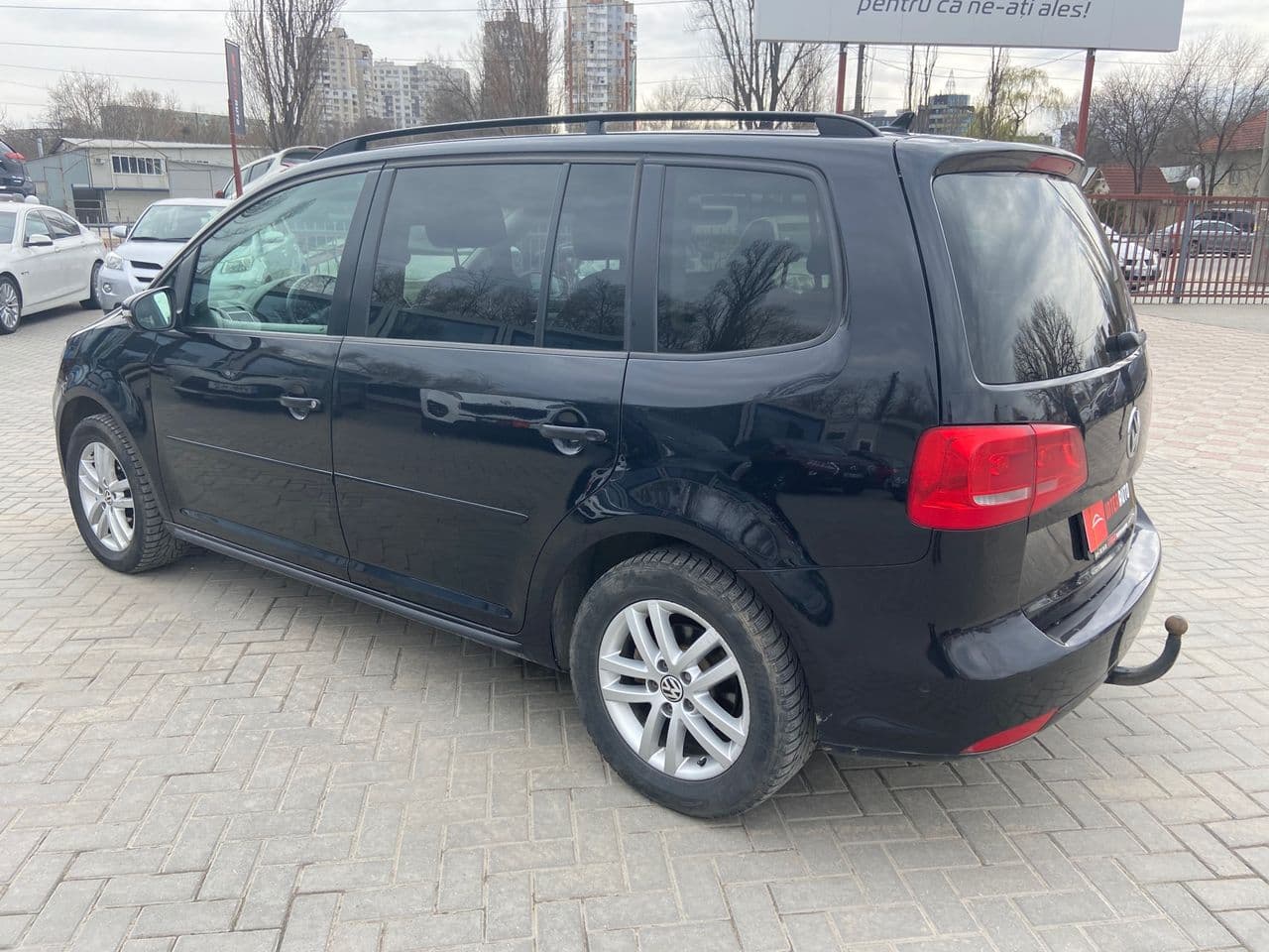 2015 Volkswagen Touran — Miniatură 8