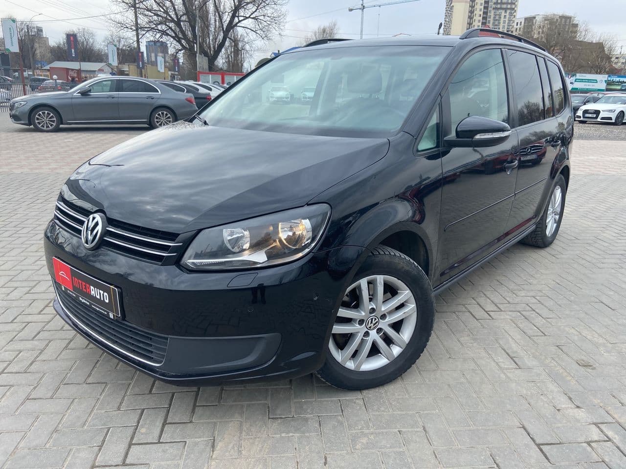 2015 Volkswagen Touran — Miniatură 3