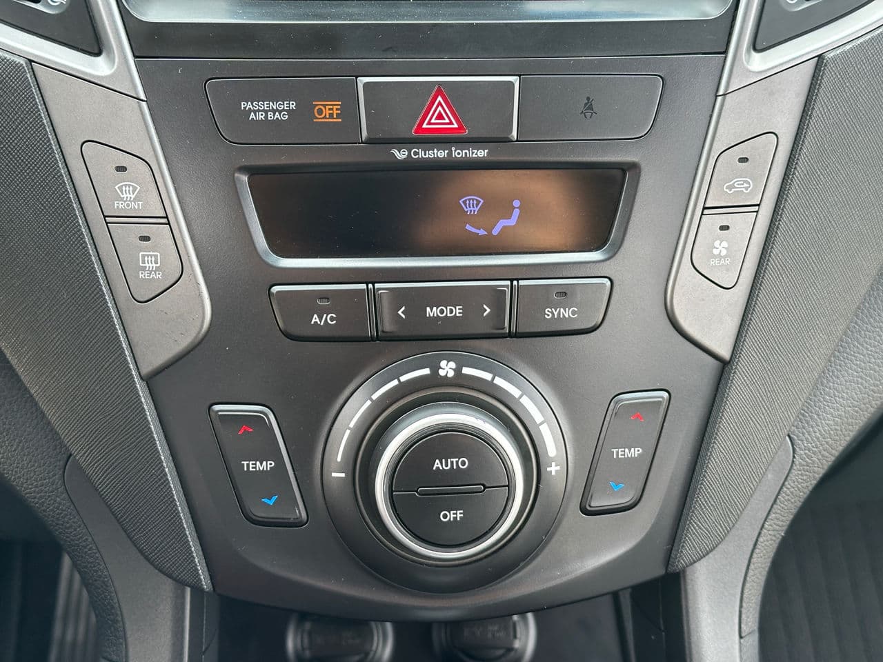 2016 Hyundai Grand Santa Fe — Miniatură 10